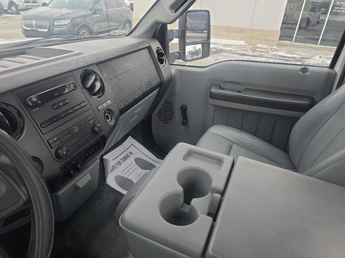 Used 2012 Ford F250 XL image 22