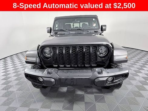 Used 2023 Jeep Gladiator Willys image 3