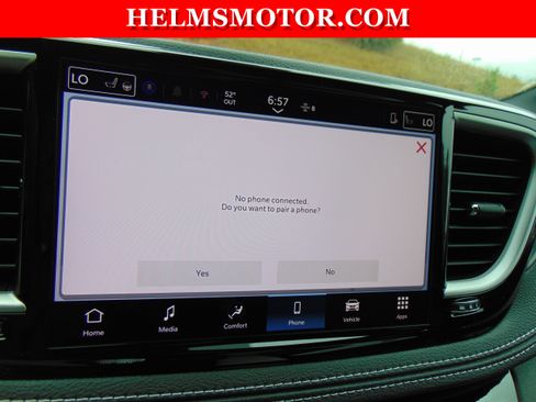 New 2026 Chrysler Pacifica Select w/ S Appearance Package image 27