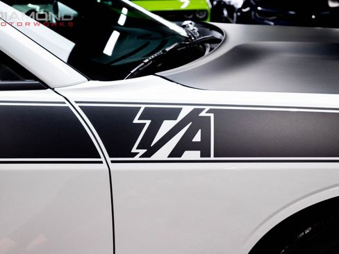 Used 2023 Dodge Challenger R/T w/ T/A Package image 46