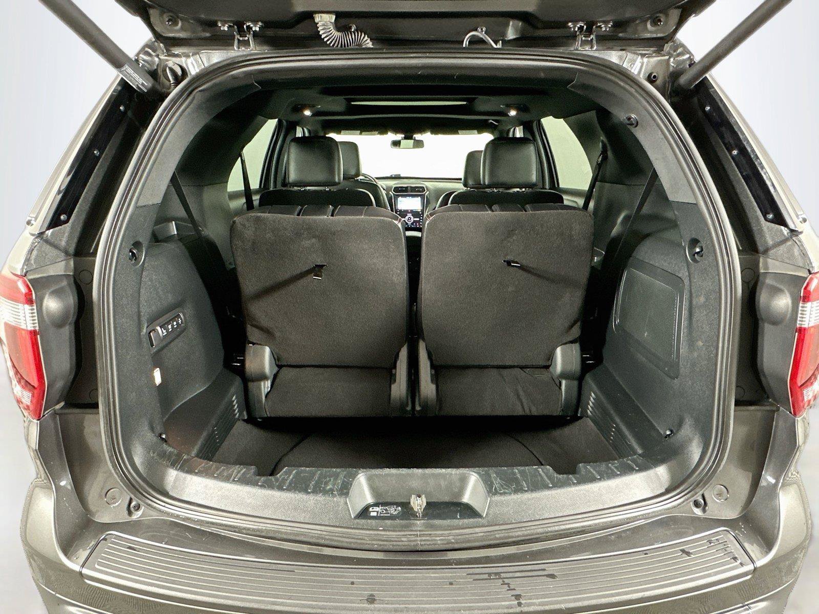 Used 2019 Ford Explorer Sport w/ Equipment Group 401A AWD/4WD image 27
