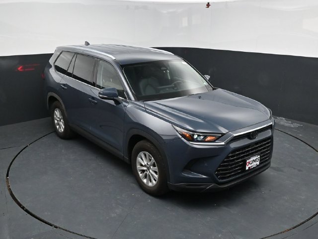 Used 2026 Toyota Grand Highlander AWD image 41
