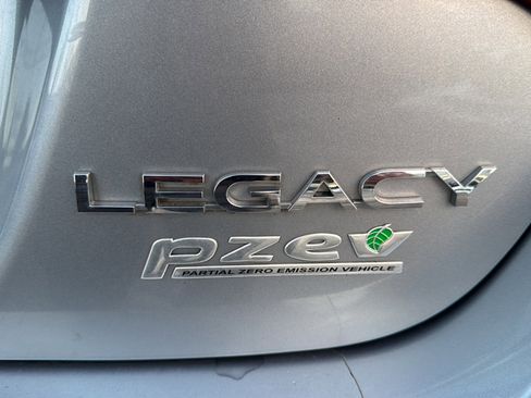 Used 2015 Subaru Legacy 2.5i Premium image 41