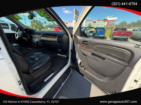 Used 2010 GMC Yukon Denali image 26