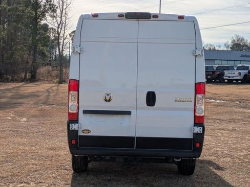 New 2025 RAM ProMaster 3500 w/ Safety Group FWD image 4