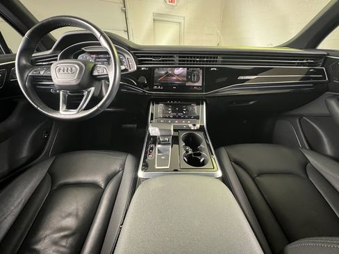 Used 2021 Audi Q7 2.0T Premium w/ Convenience Package image 10