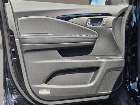 Used 2019 Honda Passport Touring image 18