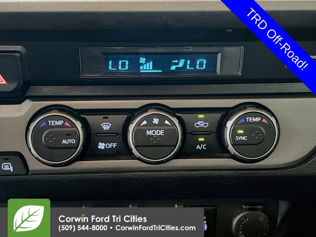 Used 2022 Toyota Tacoma TRD Off-Road w/ Technology Package AWD/4WD image 9