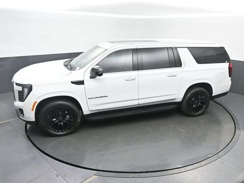 New 2026 GMC Yukon XL Elevation w/ Elevation Premium Package AWD/4WD image 42