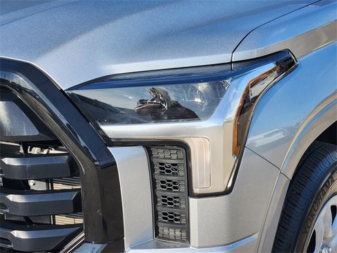 Used 2025 Toyota Tundra SR image 9