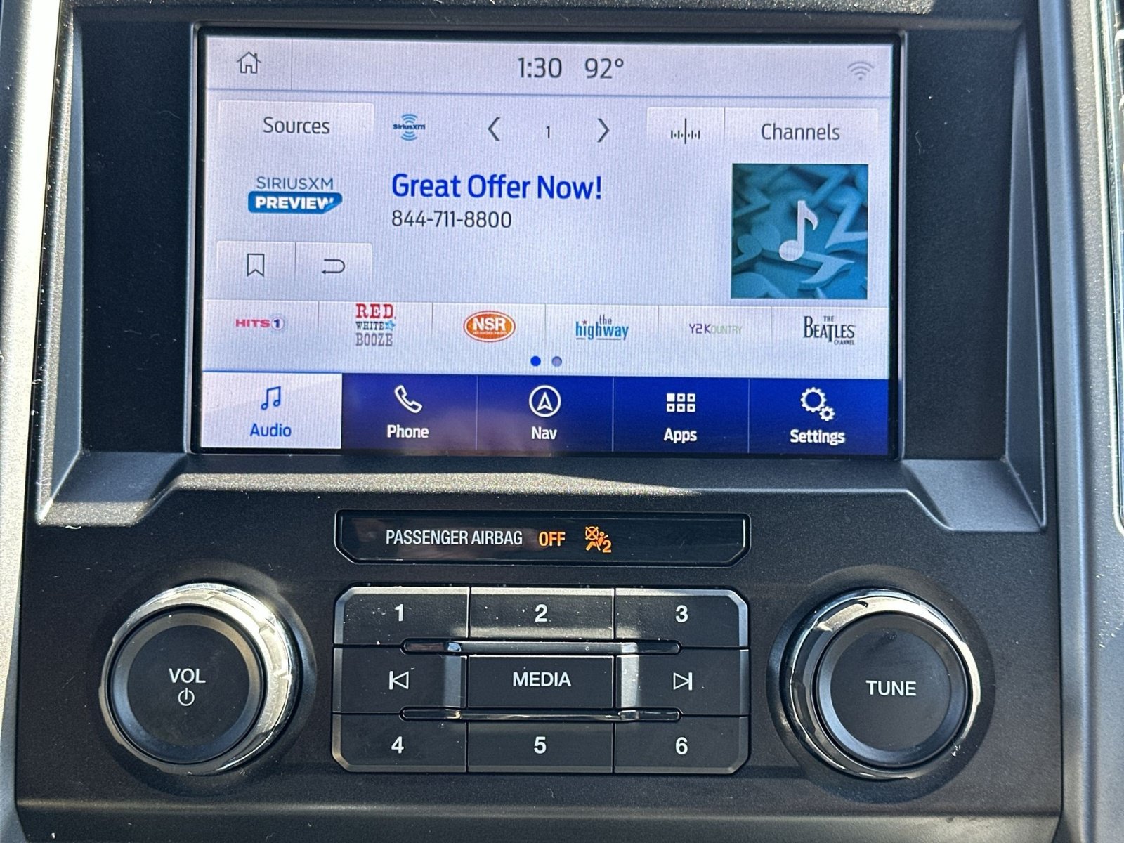 Used 2020 Ford F150 XLT w/ Equipment Group 302A Luxury AWD/4WD image 19