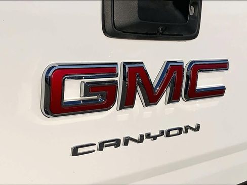 Used 2022 GMC Canyon Elevation w/ Trailering Package image 29