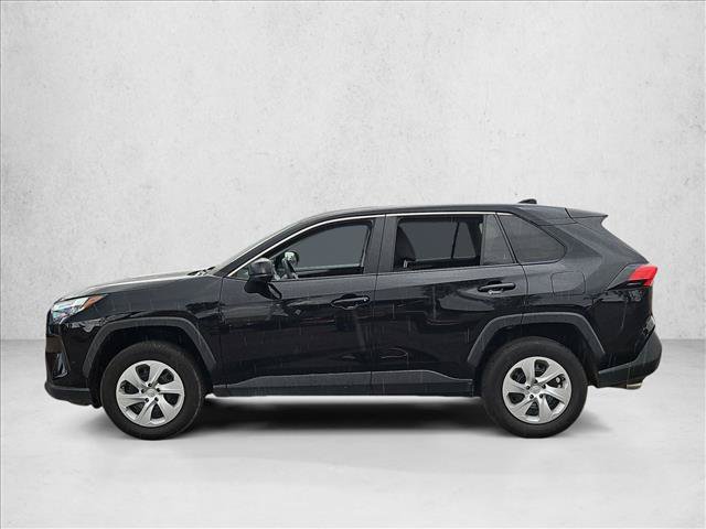 Used 2025 Toyota RAV4 LE AWD/4WD image 9