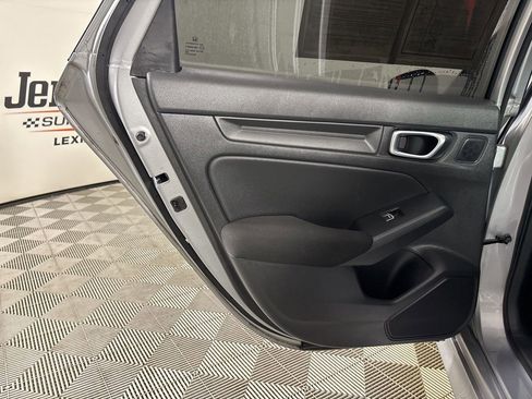 Used 2022 Honda Civic Sport image 18