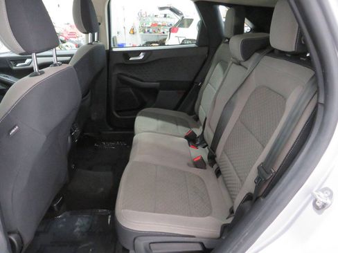 Used 2020 Ford Escape SE FWD image 13