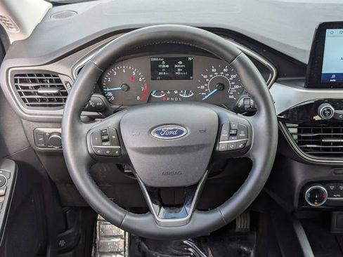 Used 2022 Ford Escape SE w/ SE Sport Appearance Package FWD image 13