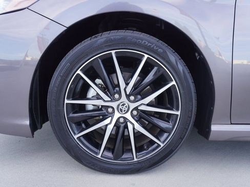 Certified 2024 Toyota Camry SE image 21