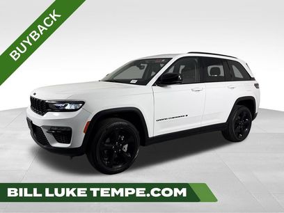 Used 2023 Jeep Grand Cherokee Limited w/ Black Appearance Package