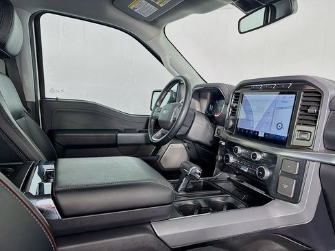 Used 2023 Ford F150 Lariat w/ Trailer Tow Package image 35