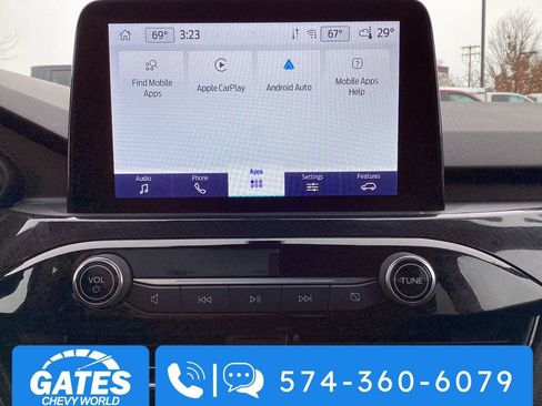 Used 2025 Ford Escape ST-Line image 3