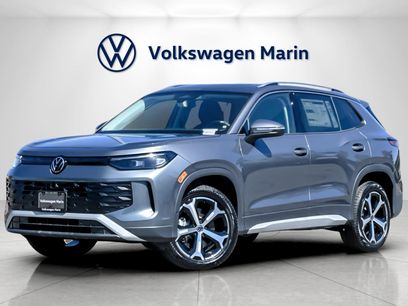 New 2025 Volkswagen Tiguan SE