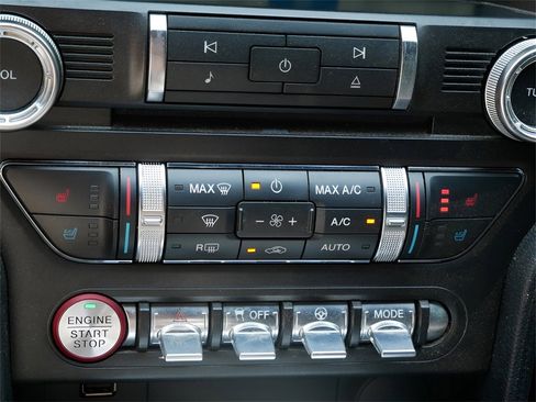 Used 2018 Ford Mustang Premium w/ Ecoboost Performance Package image 22