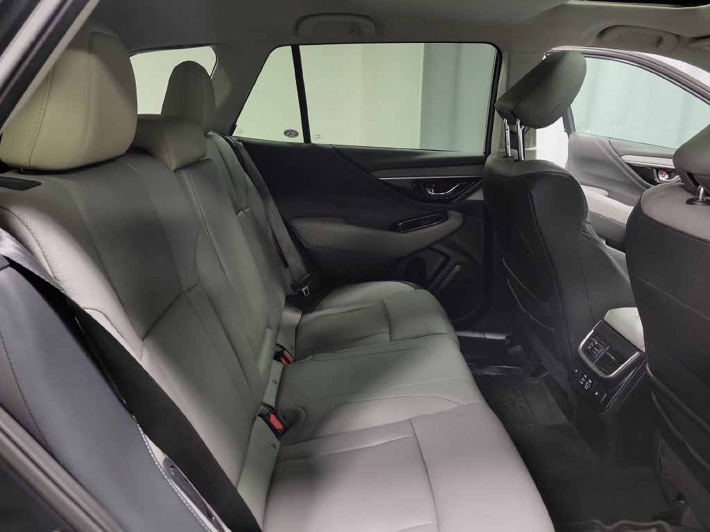 Used 2024 Subaru Outback Limited AWD/4WD image 34