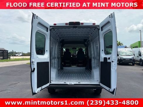 Used 2023 RAM ProMaster 2500 FWD image 8