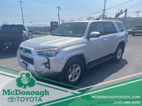 Used 2016 Toyota 4Runner SR5 AWD/4WD image 1