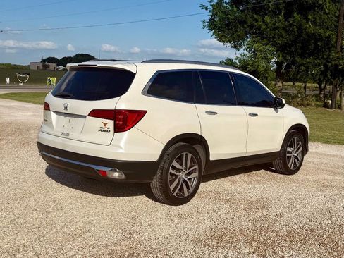 Used 2016 Honda Pilot Elite image 6