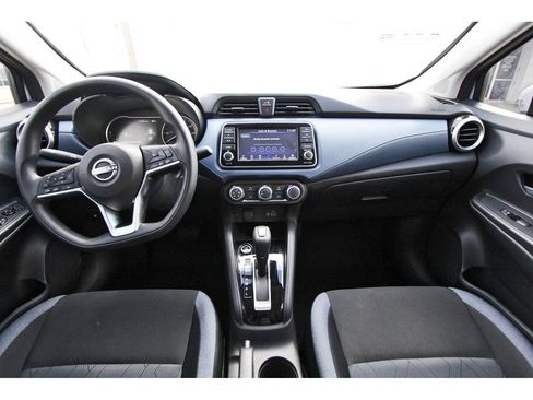 Certified 2025 Nissan Versa SV w/ Trunk Package image 9