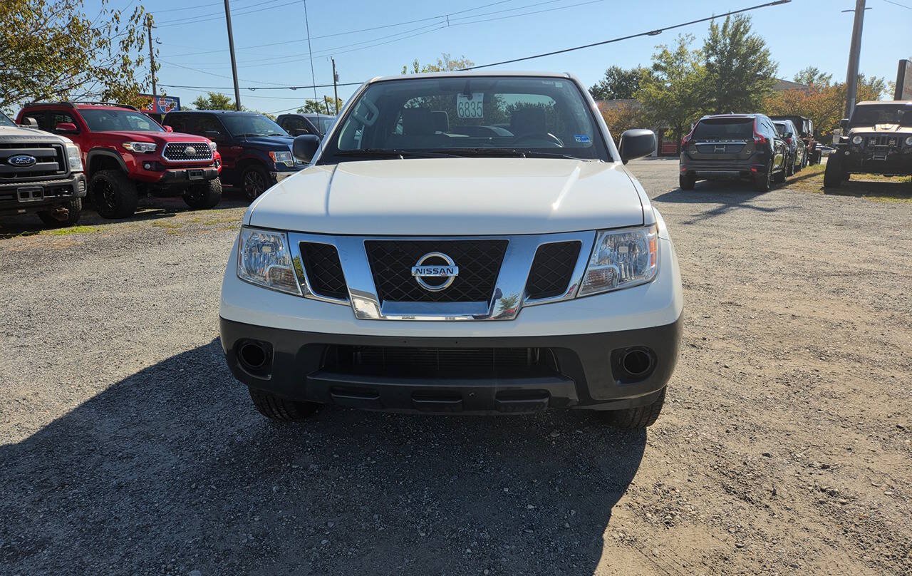Used 2019 Nissan Frontier S w/ Work Truck Package RWD image 27