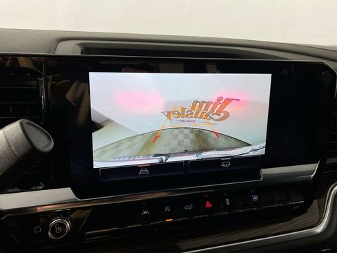 Used 2026 GMC Sierra 1500 Elevation image 17