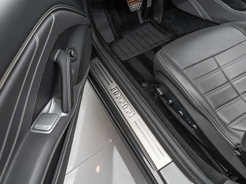 Certified 2016 Ferrari California T RWD image 39