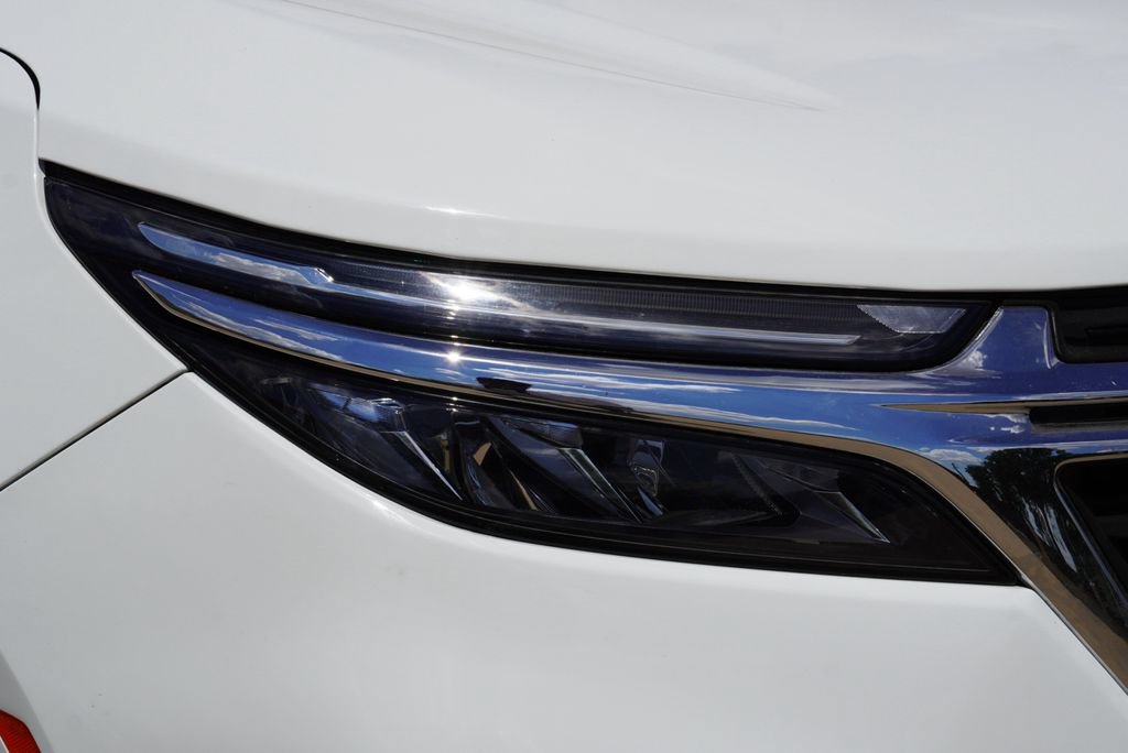 Used 2023 Chevrolet Equinox LT AWD/4WD image 4