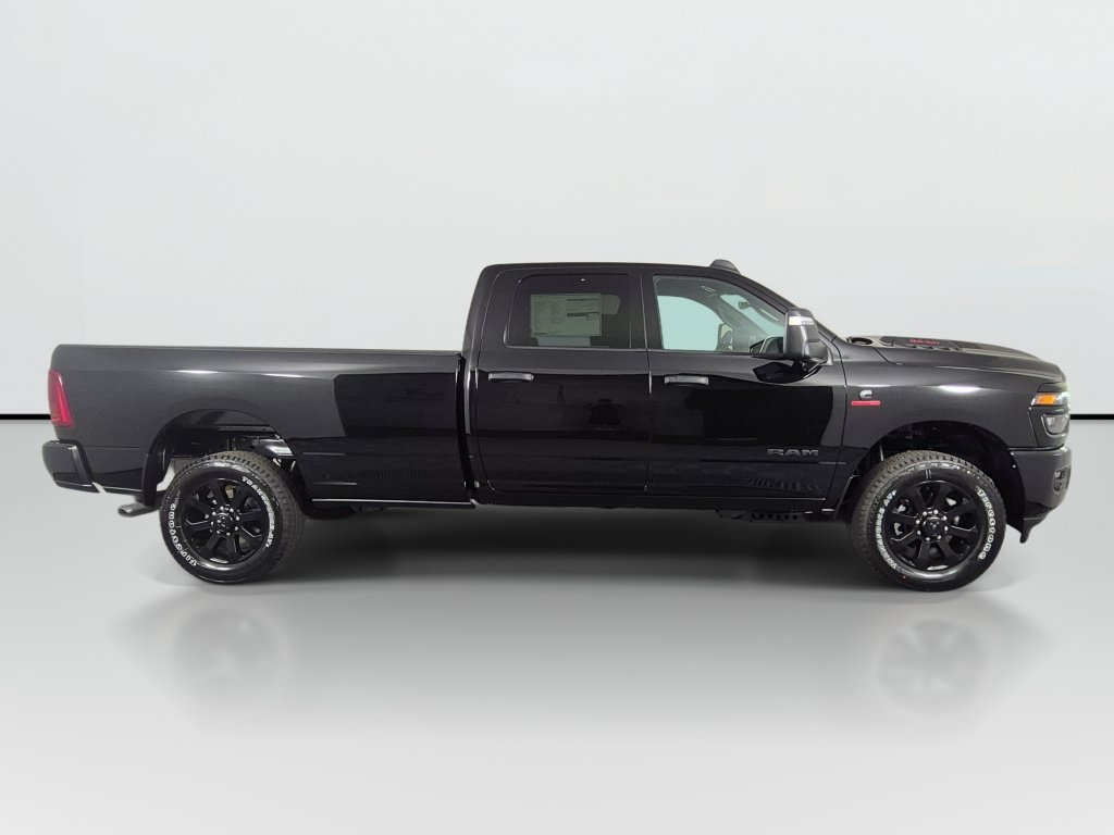New 2026 RAM 2500 Big Horn AWD/4WD image 3