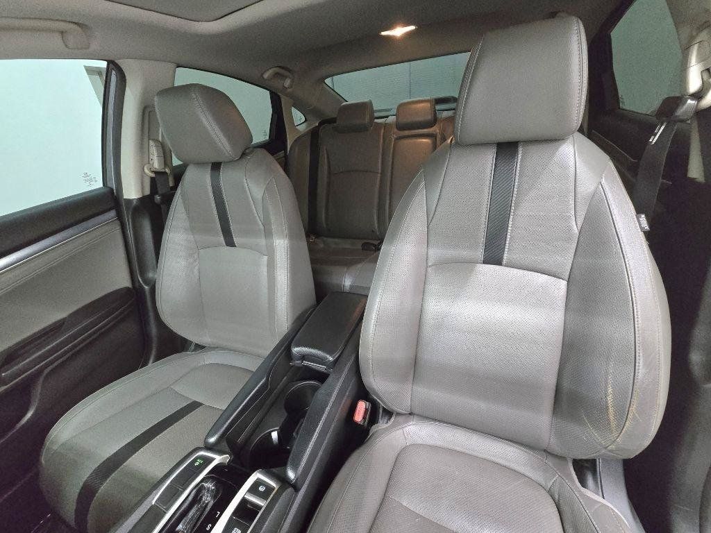 Used 2017 Honda Civic EX-L image 10