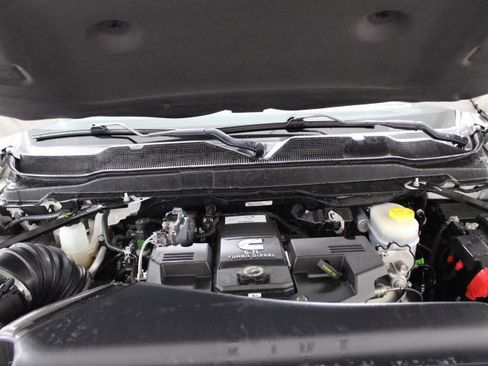 Used 2020 RAM 2500 Laramie image 40