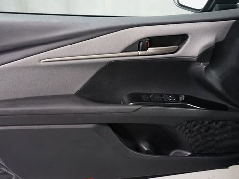 Used 2025 Toyota Camry LE image 30