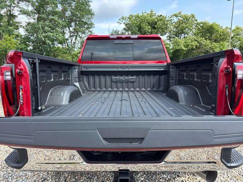 New 2026 GMC Sierra 2500 SLT w/ SLT Premium Package AWD/4WD image 5