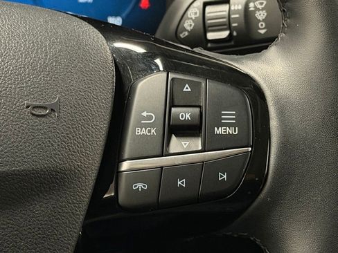 Used 2024 Ford Escape Platinum AWD/4WD image 35