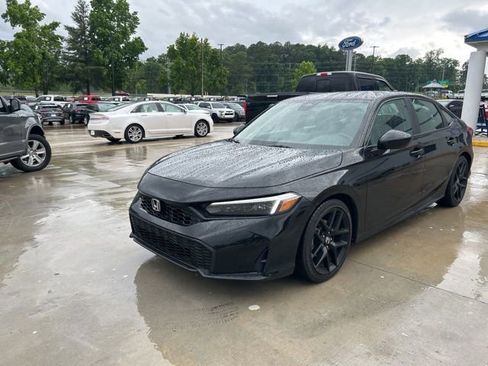 Used 2025 Honda Civic Sport image 11
