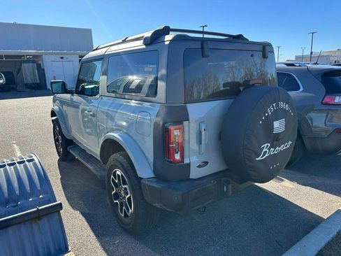 Used 2022 Ford Bronco Outer Banks image 10