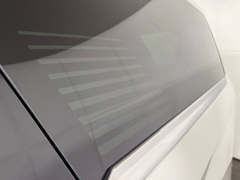 New 2025 Lincoln Navigator L Black Label image 17