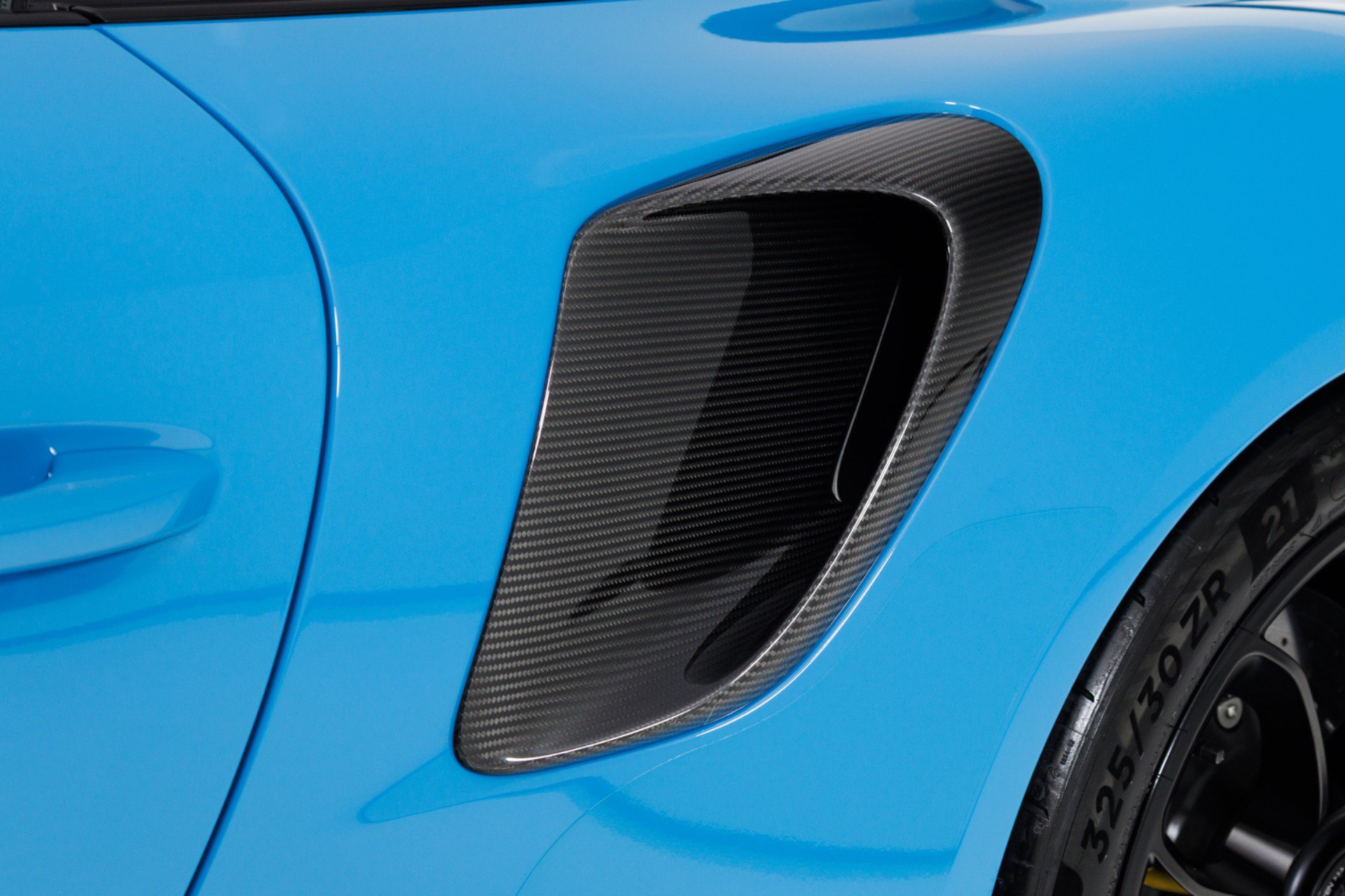 Used 2019 Porsche 911 GT2 RS RWD image 71