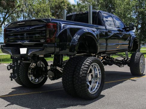 Used 2020 Ford F450 Platinum w/ FX4 Off-Road Package AWD/4WD image 8