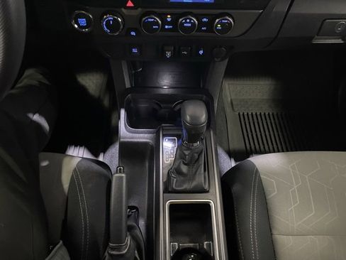 Certified 2023 Toyota Tacoma TRD Off-Road image 21