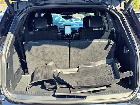 Used 2023 Ford Explorer ST w/ Equipment Group 401A image 11