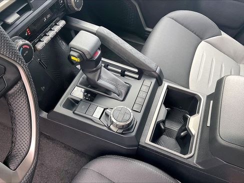 New 2025 Toyota Tacoma TRD Off-Road image 10