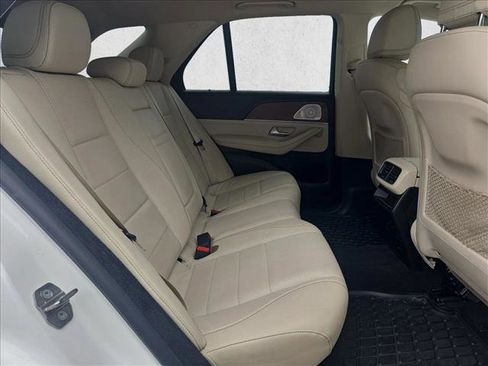 Used 2021 Mercedes-Benz GLE 350 image 18